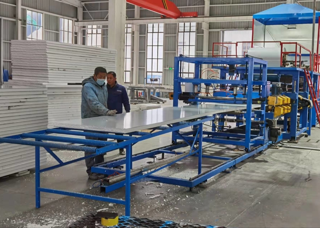 30-300 Mm Thickness Eps Rock Wool Sandwich Panel Product Line For Cold Storage Room Wall Panels