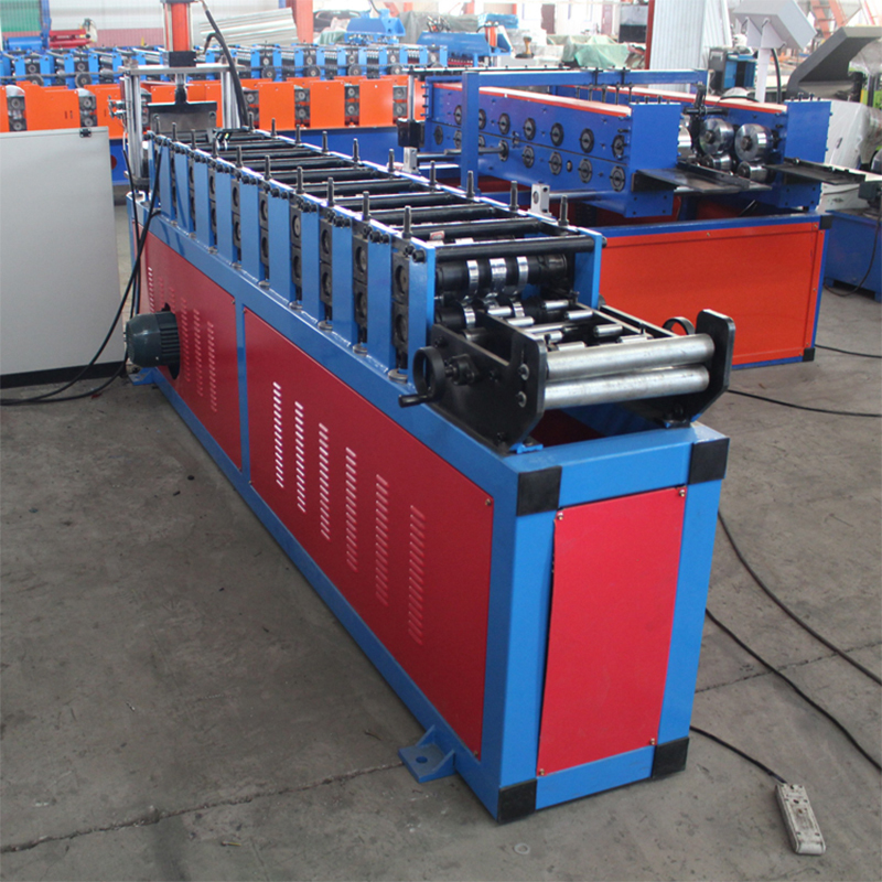 PPGI Steel Picket Garden Fence Roll Forming Machine For Europe Market