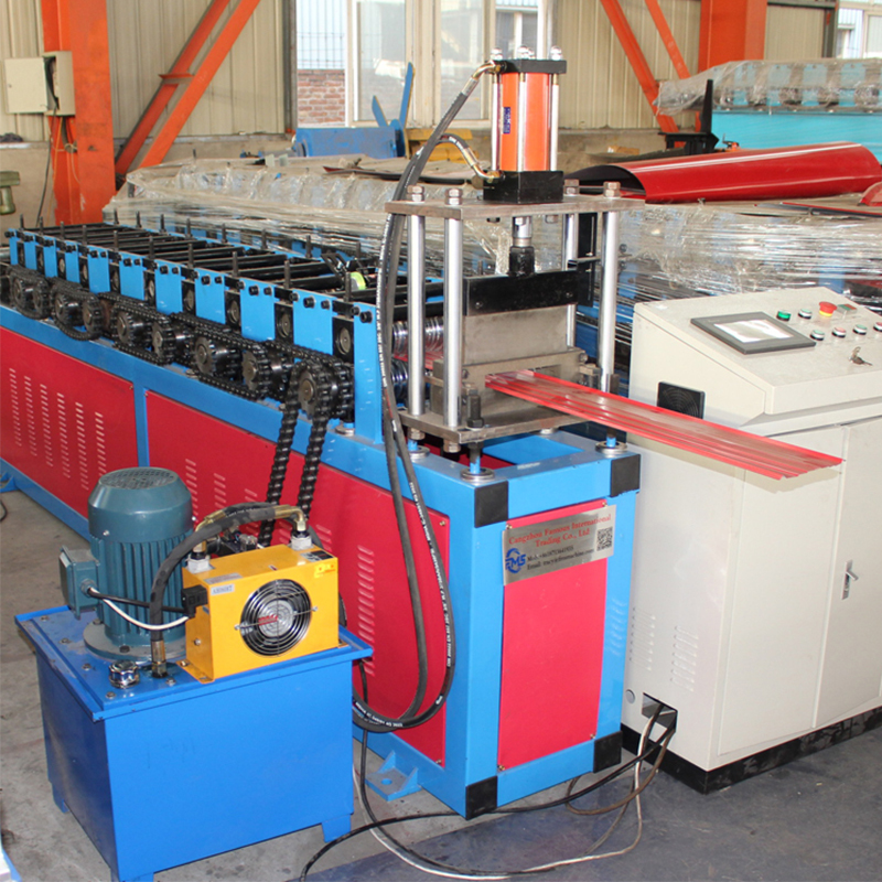 PPGI Steel Picket Garden Fence Roll Forming Machine For Europe Market