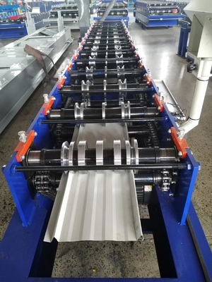 Selflock Roof Panel Roll Forming Machine PLC Control Hydraulic Cutting