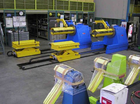 5 Ton Automatic Decoiler For Steel Coils Hydraulic